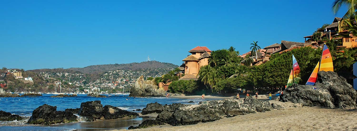 Hobiecats on La Ropa Beach